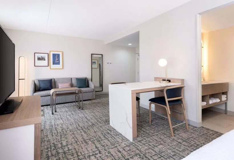 هتل Homewood Suites By Hilton Columbia