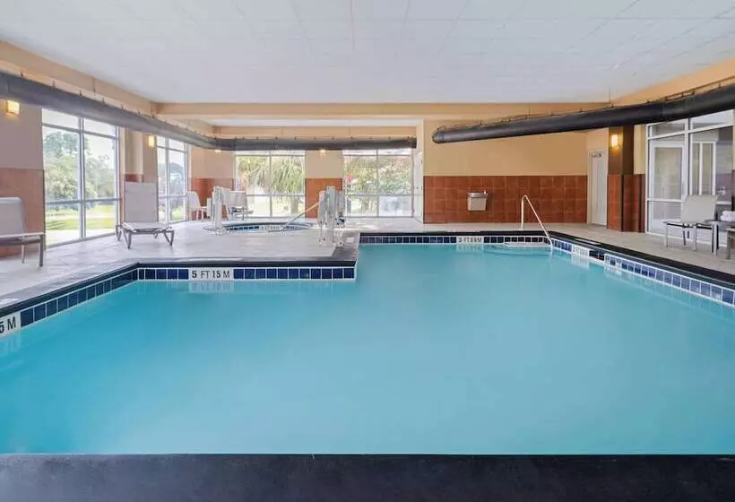 هتل Homewood Suites By Hilton Columbia