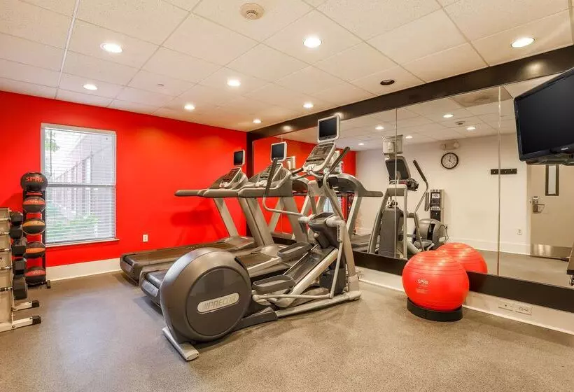 Отель Homewood Suites Southwind   Hacks Cross