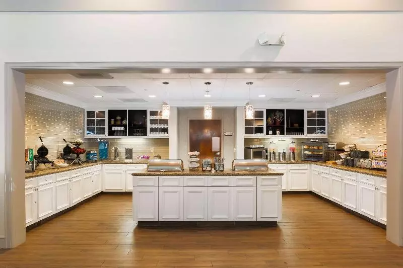 Отель Homewood Suites Southwind   Hacks Cross