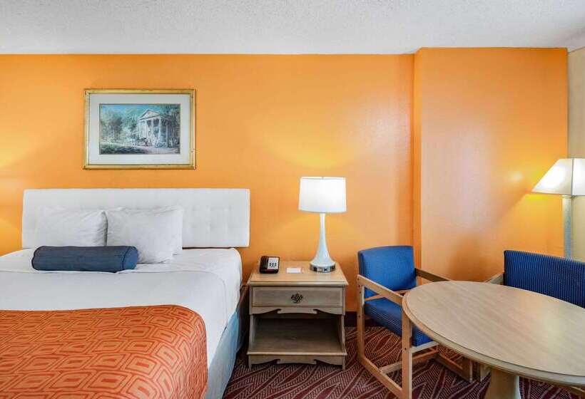 호텔 Howard Johnson By Wyndham Staunton