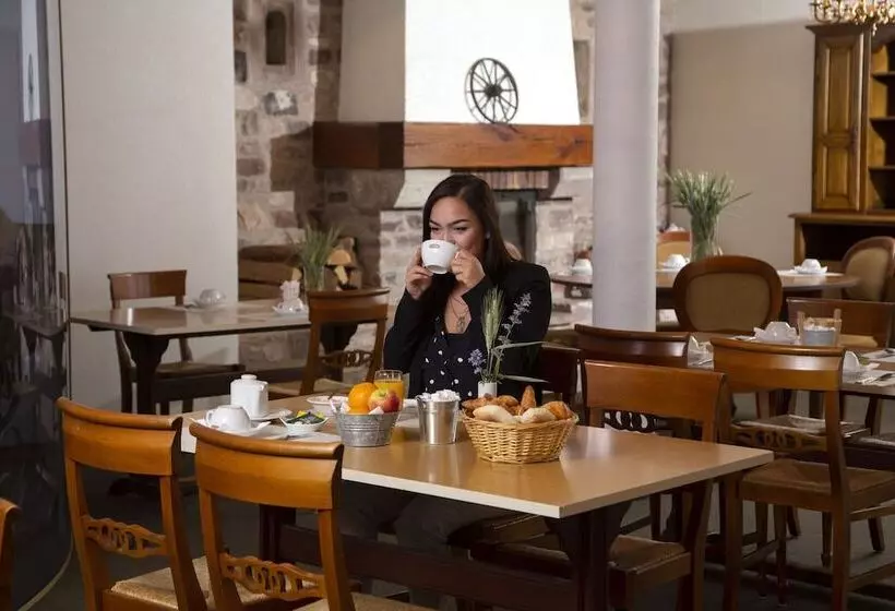 Отель L Ours De Mutzig