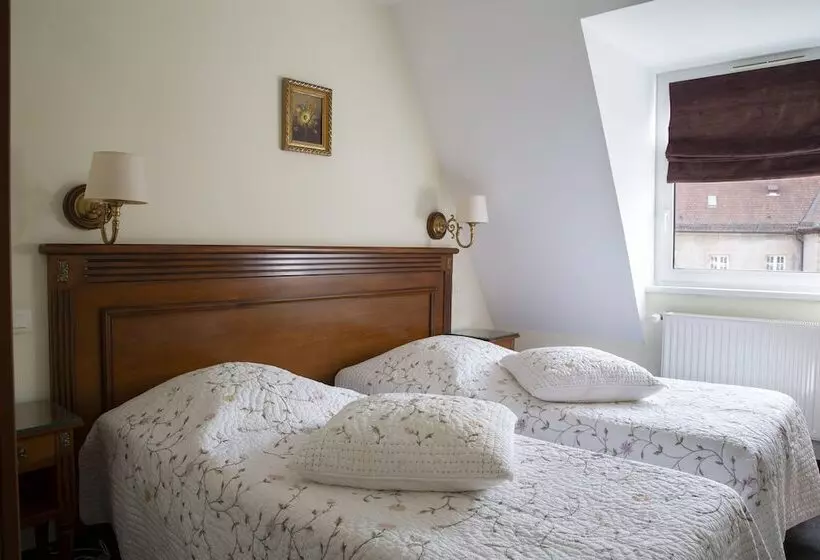 Отель L Ours De Mutzig