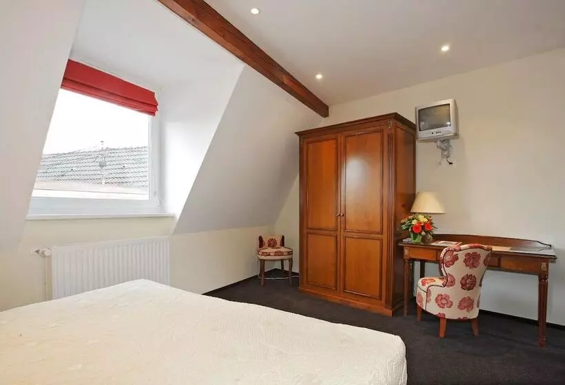 Отель L Ours De Mutzig