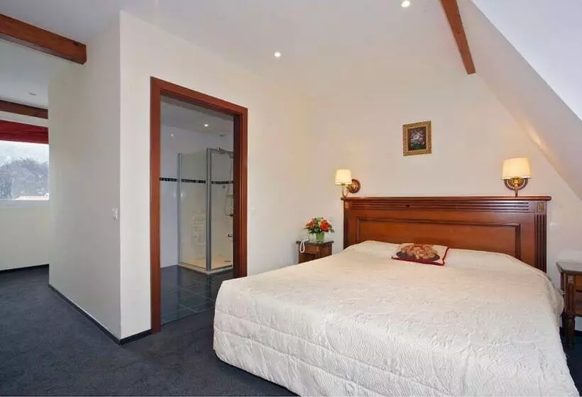 Отель L Ours De Mutzig