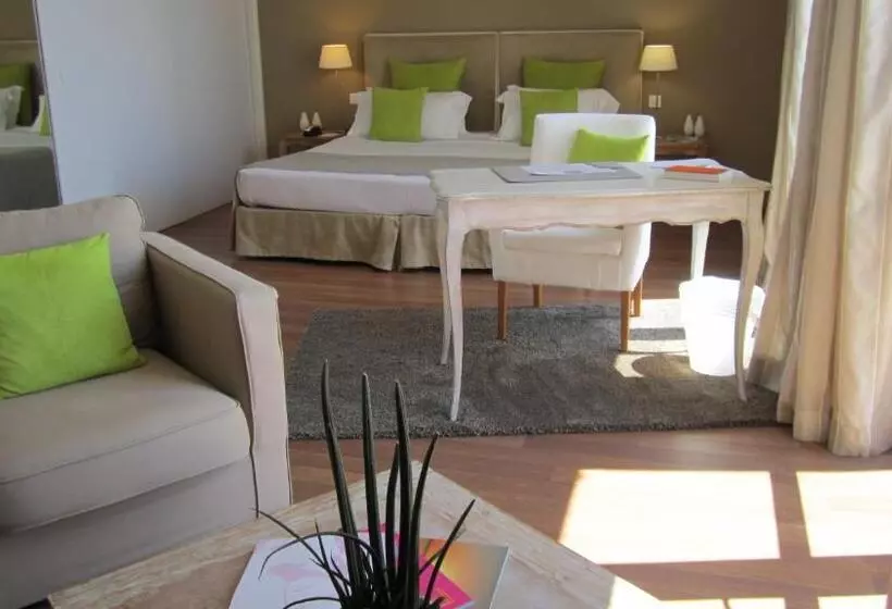 ホテル La Belle Aurore