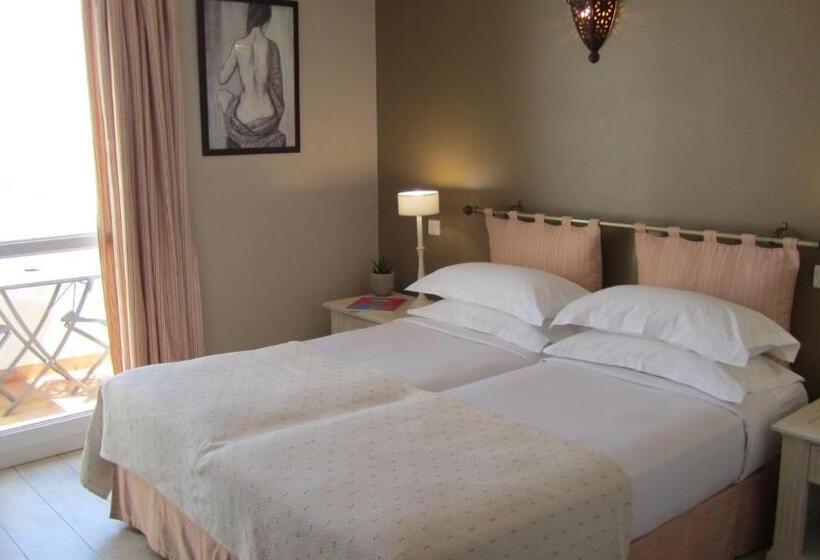 酒店 La Belle Aurore