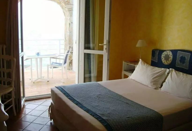 ホテル La Belle Aurore