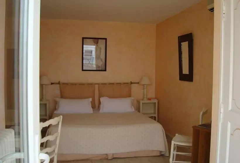 ホテル La Belle Aurore