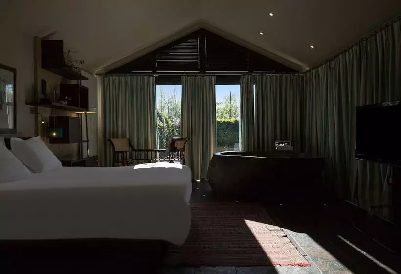 Отель La Mare Aux Oiseaux, The Originals Collection