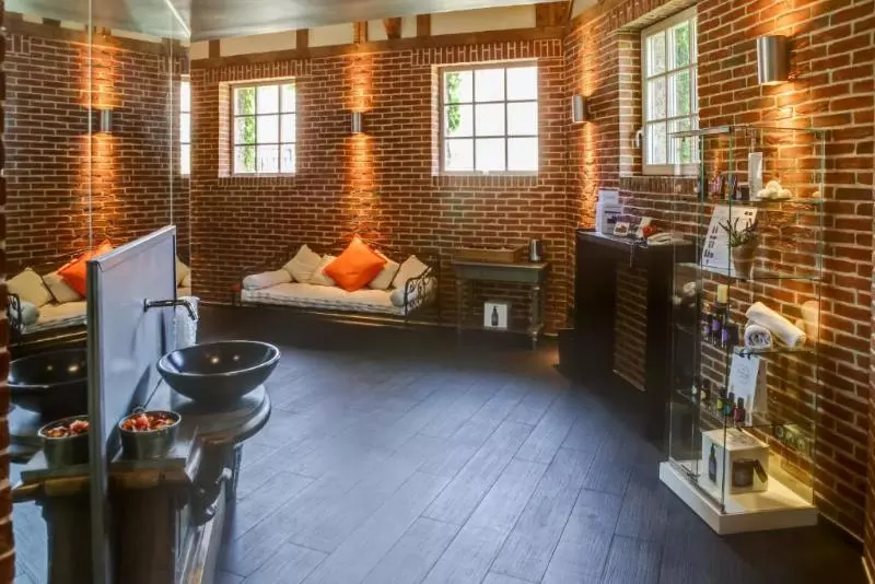 ホテル Le Château D Etoges   Champagne