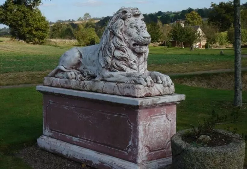 ホテル Manoir De La Rivière