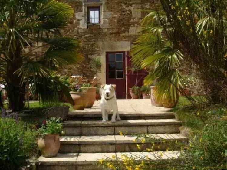 ホテル Manoir De La Rivière