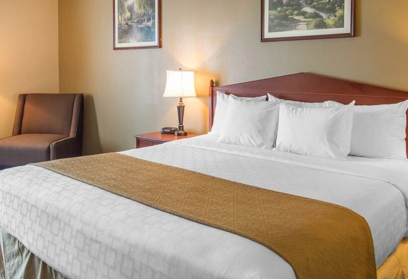 Отель Quality Inn & Suites Of Liberty Lake