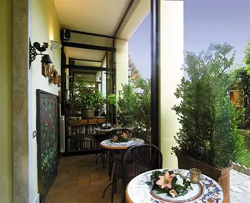 ホテル Villa Medici