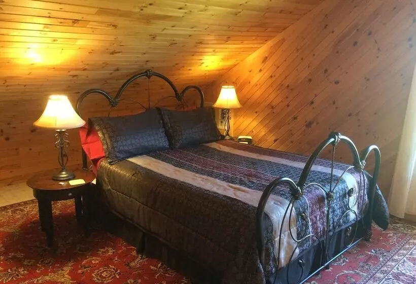 ベッドアンドブレックファースト The Parrsboro Mansion Inn