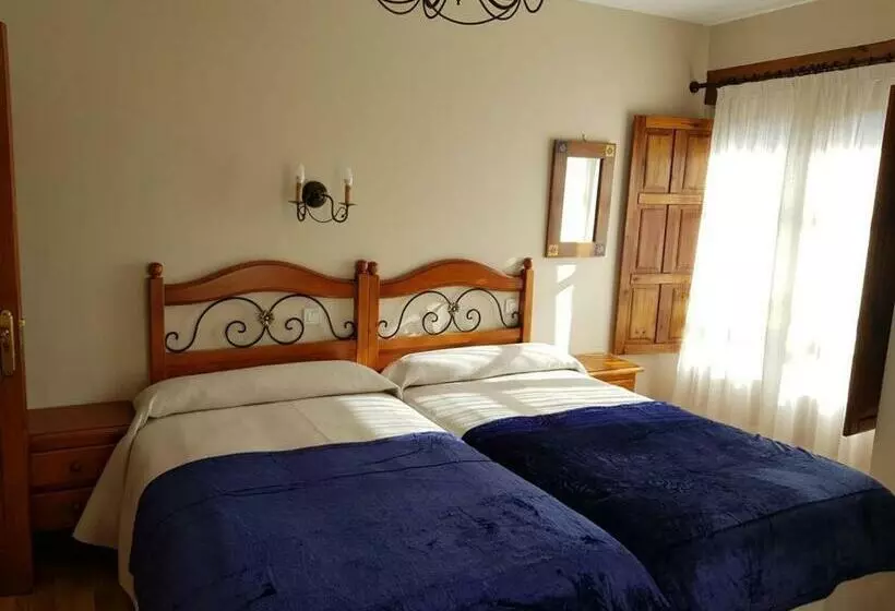 ペンション Mirador De Enterrias