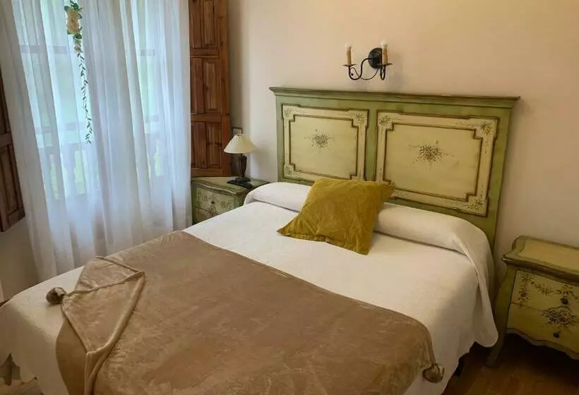 ペンション Mirador De Enterrias