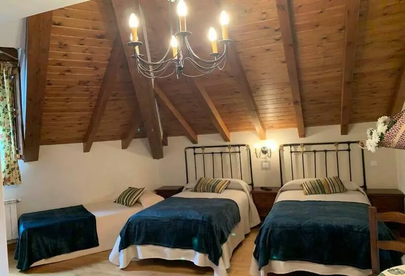 ペンション Mirador De Enterrias