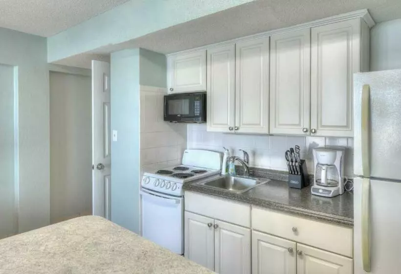 Hawaiian Inn Resort Condos
