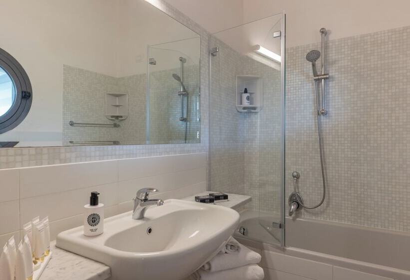 בית מלון כפרי Acapulco