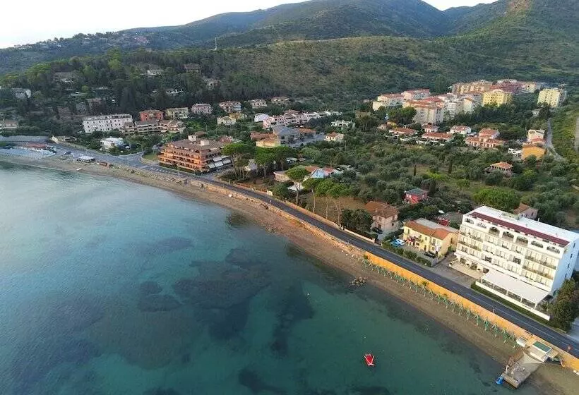 Отель Baia D Argento