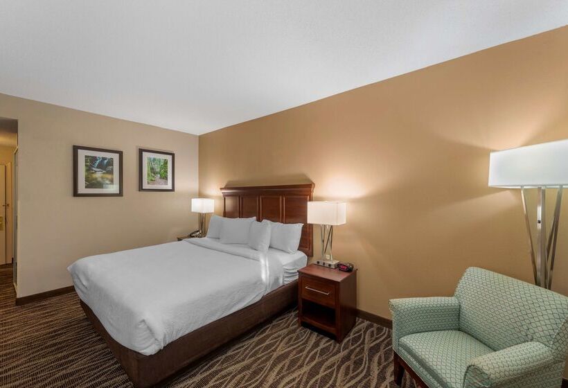 Best Western Plus Russellville Hotel & Suites