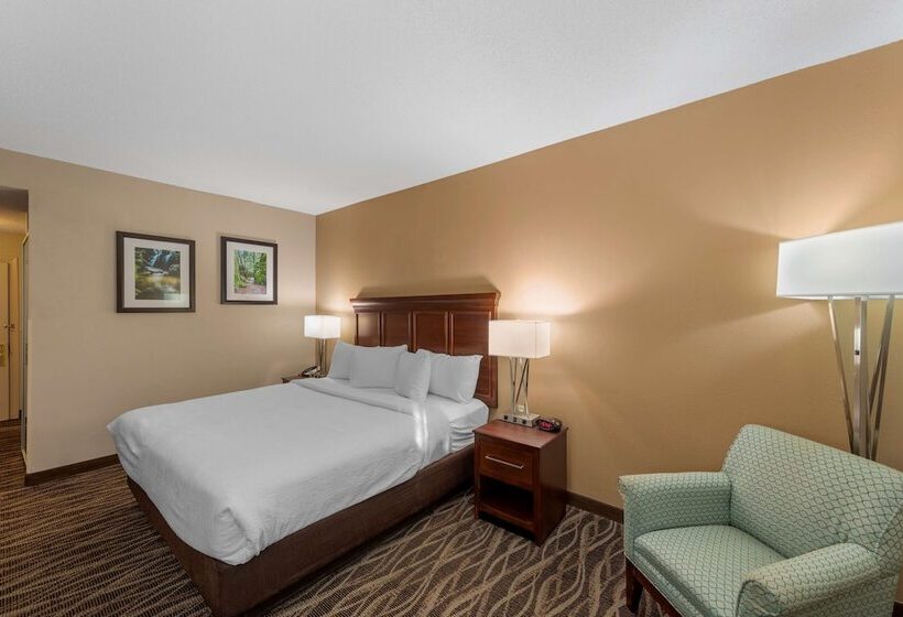 Best Western Plus Russellville Hotel & Suites