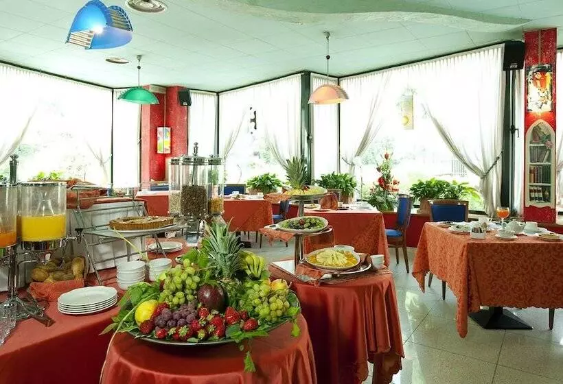 Castagna Palace Hotel & Restaurant