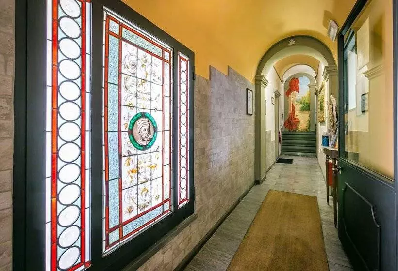 هتل Collodi Firenze