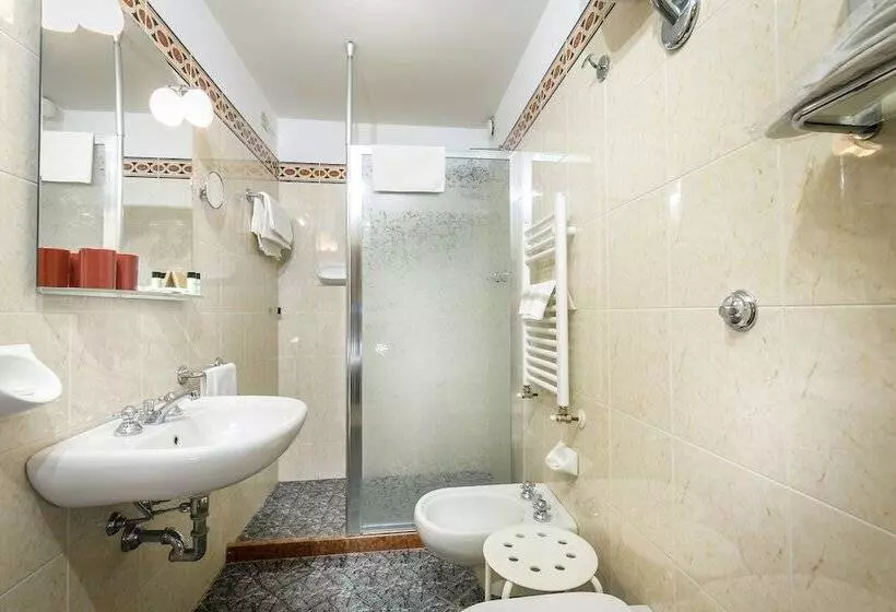 هتل Collodi Firenze