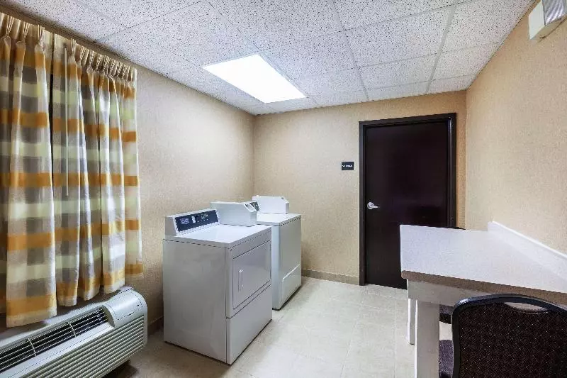 בית מלון כפרי Comfort Inn Sherman