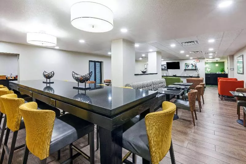 בית מלון כפרי Comfort Inn Sherman