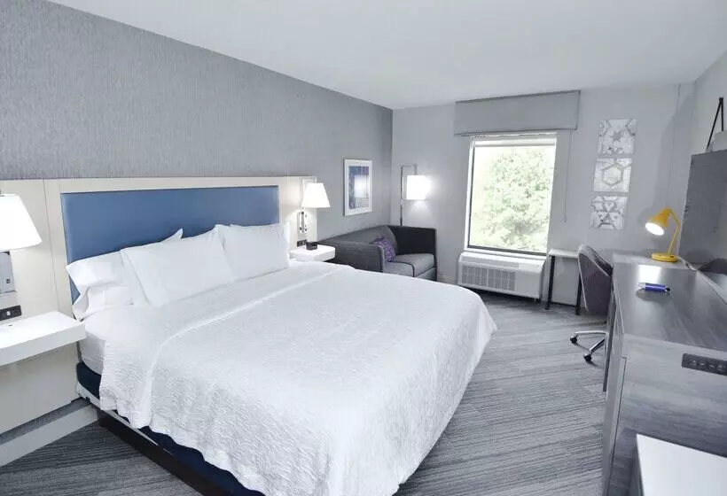 هتل Hampton Inn Auburn