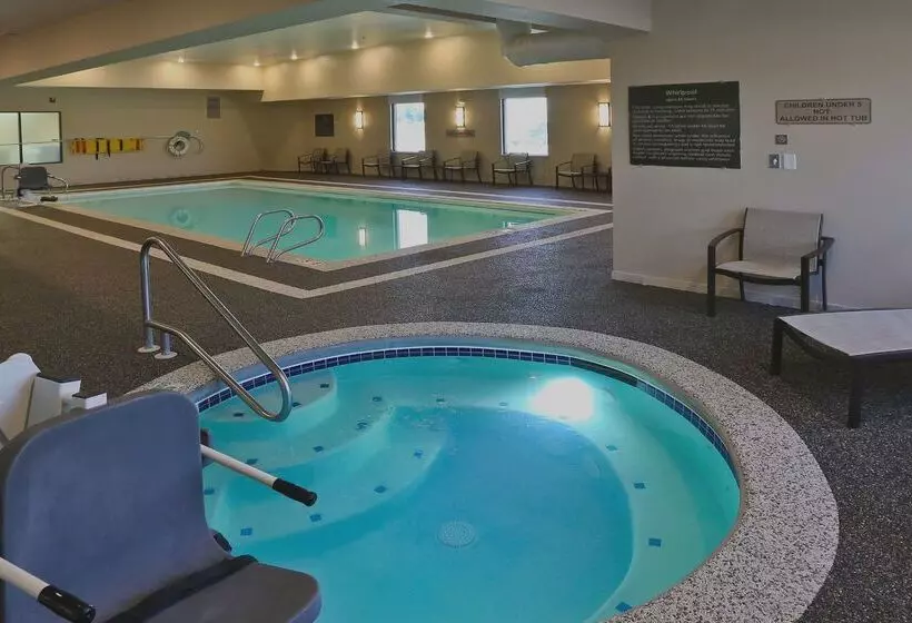 هتل Hampton Inn Billings