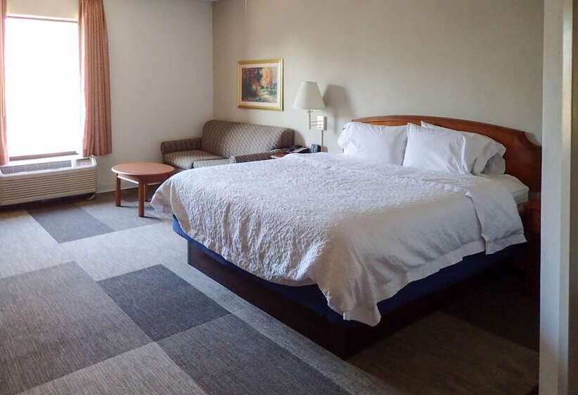 Отель Comfort Inn & Suites Mt. Holly   Westampton