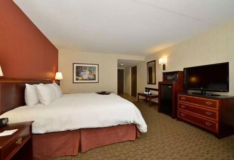 酒店 Hampton Inn East Aurora