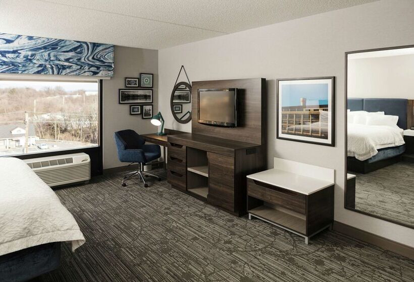 酒店 Hampton Inn Easton