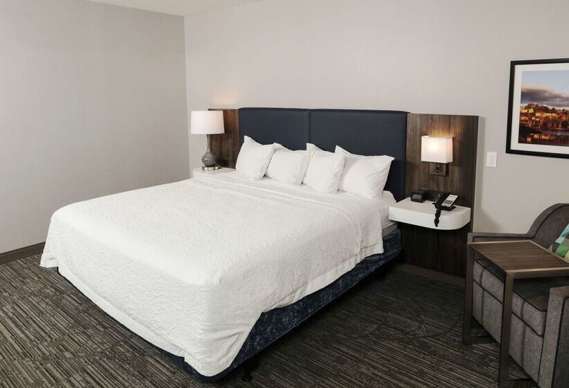 酒店 Hampton Inn Easton