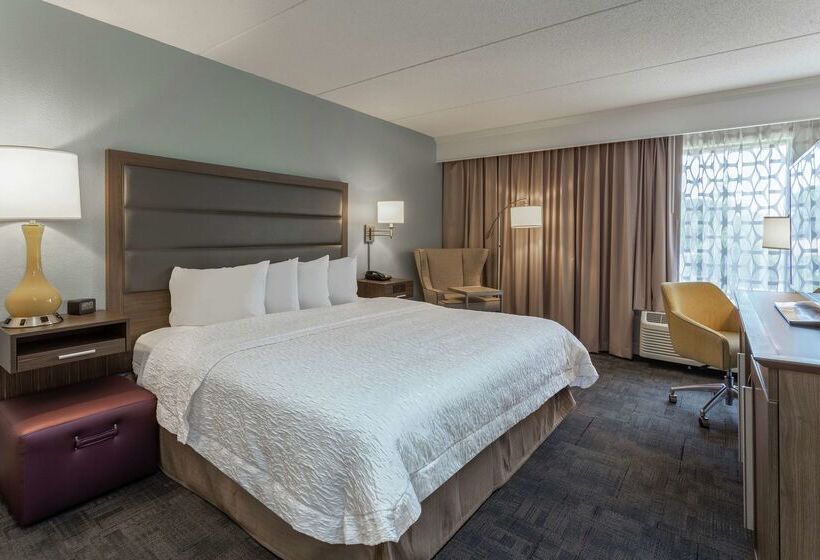 فندق Hampton Inn Groton