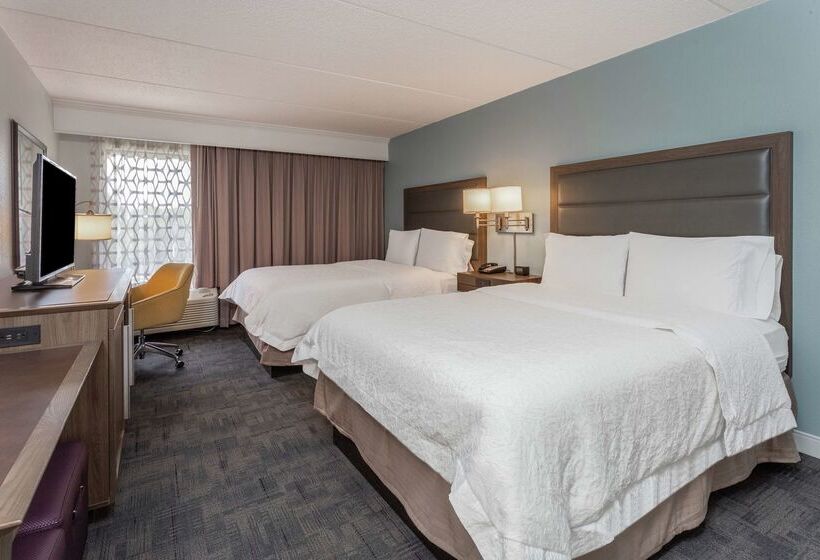 فندق Hampton Inn Groton