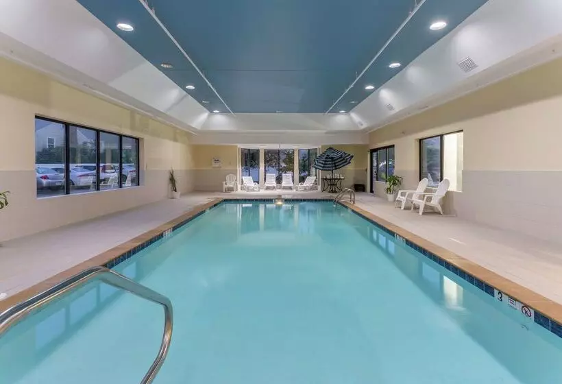 Hotel Hampton Inn Groton