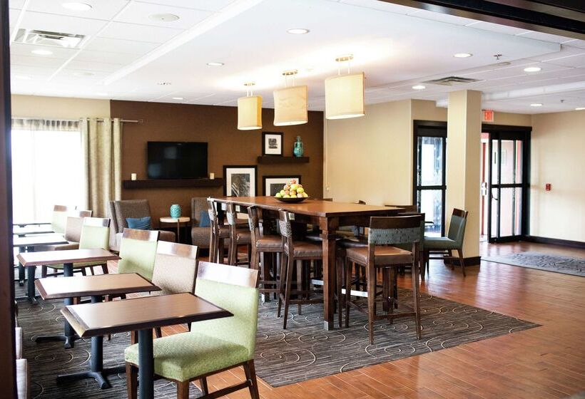 فندق Hampton Inn Lancaster