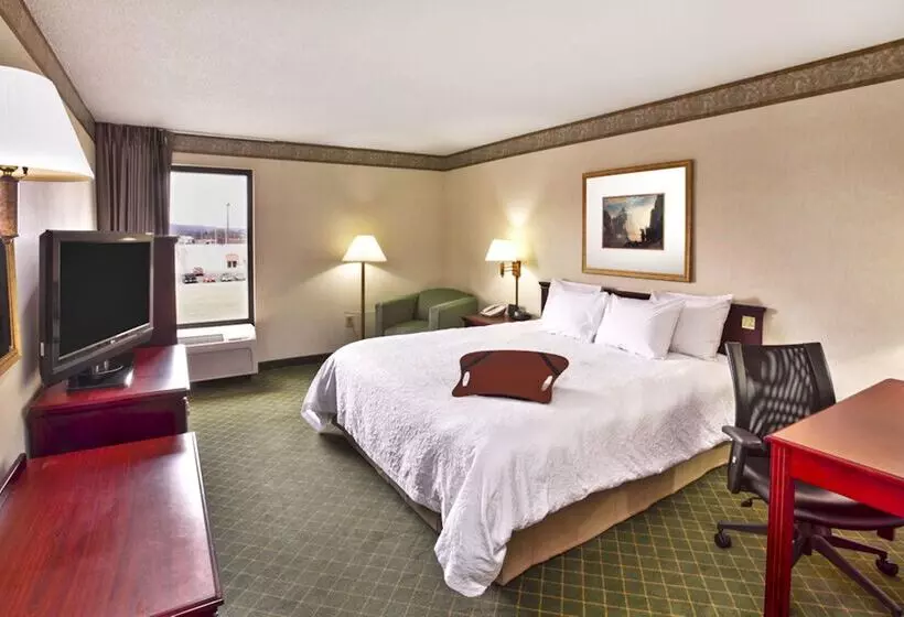 בית מלון כפרי Hampton Inn Marietta