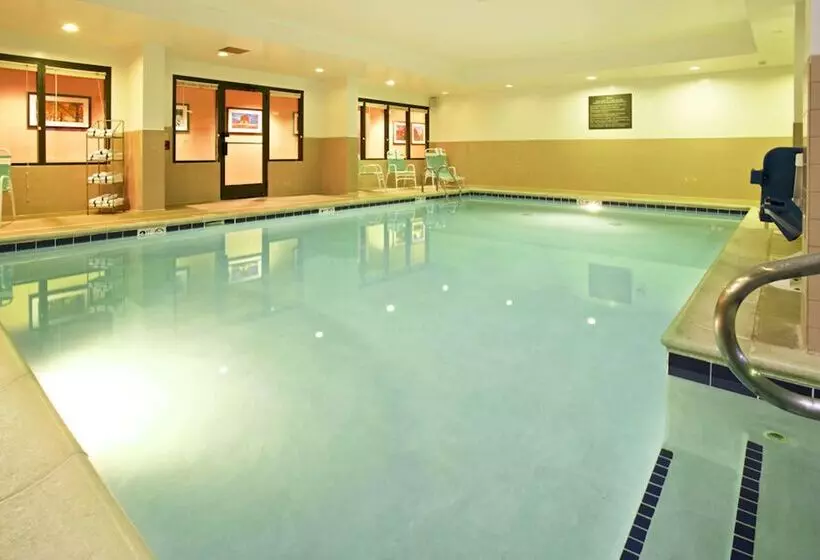 בית מלון כפרי Hampton Inn Marietta