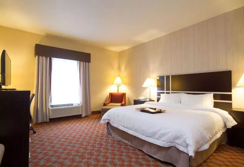 호텔 Hampton Inn Marshall