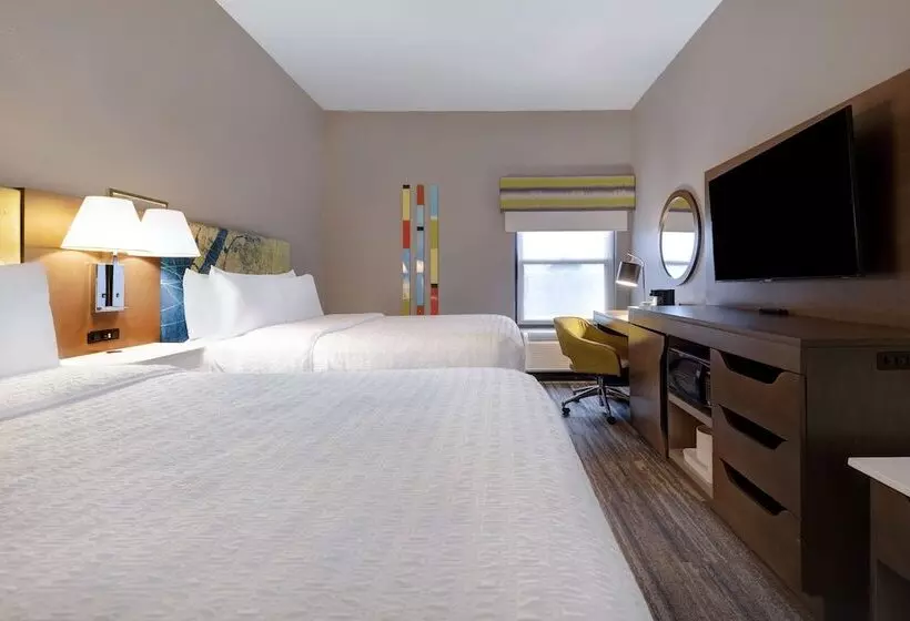 هتل Hampton Inn Natchitoches