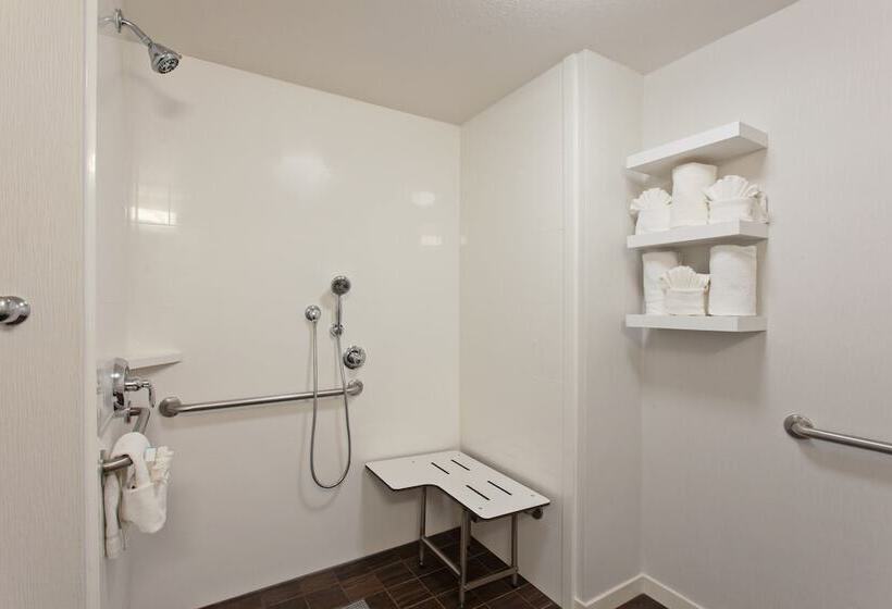 בית מלון כפרי Hampton Inn Santa Cruz