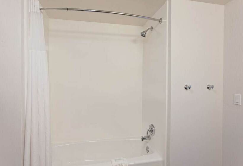 בית מלון כפרי Hampton Inn Santa Cruz