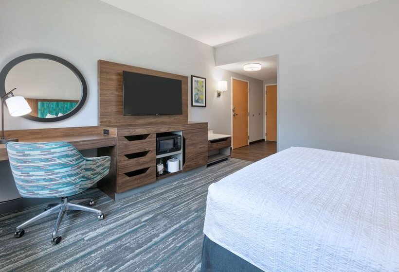 בית מלון כפרי Hampton Inn Santa Cruz